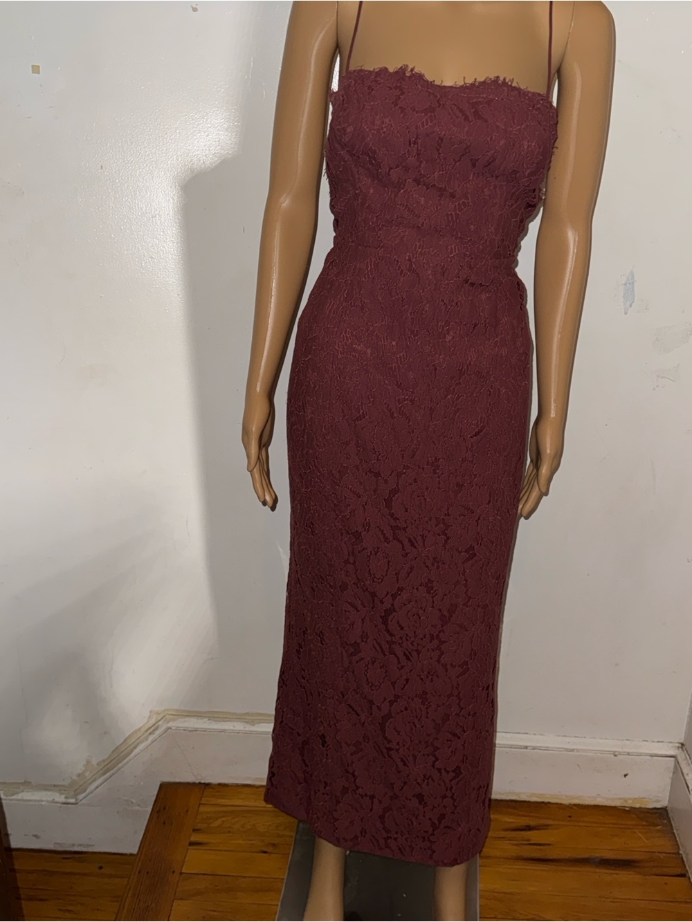 Fame and Partners Burgundy Lace Strapless Midi Dress